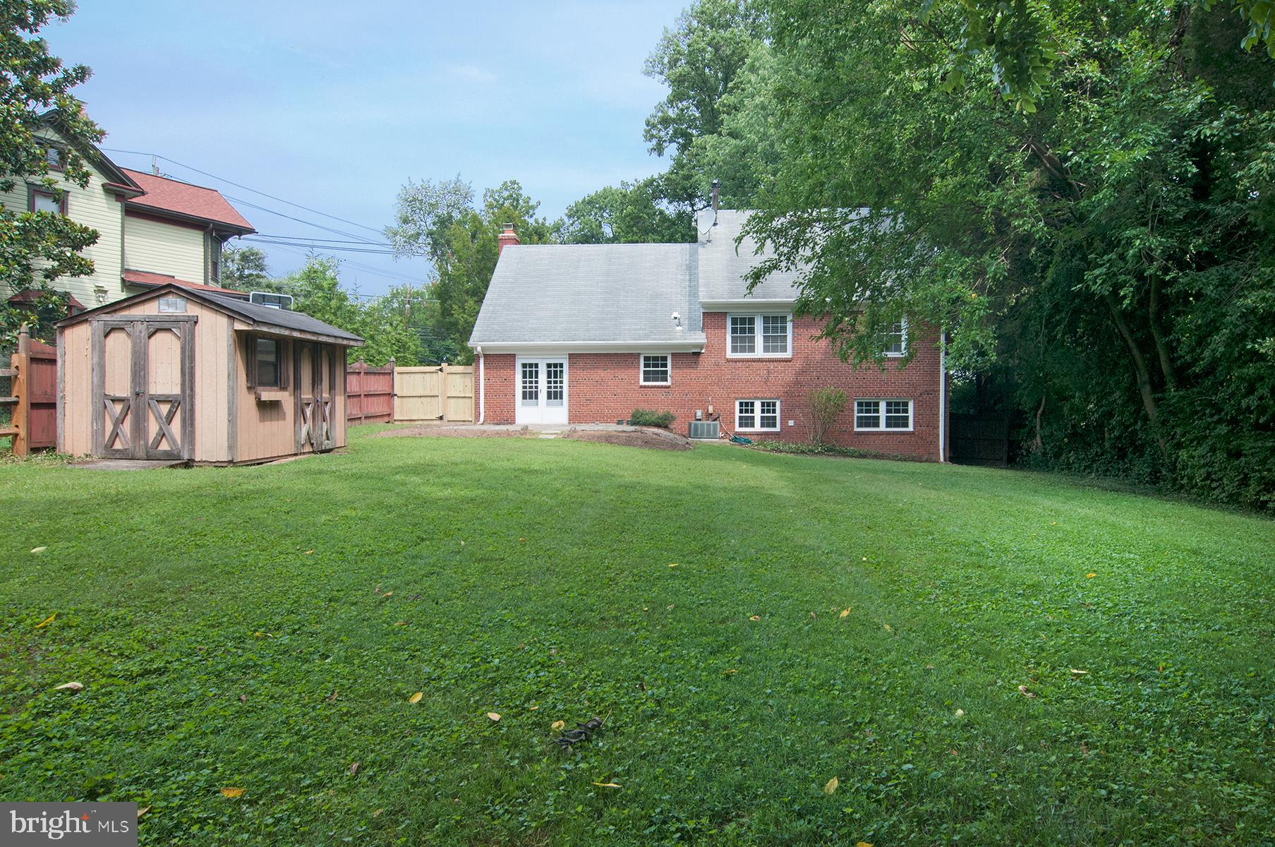 ALTA VISTA - Residential Lease