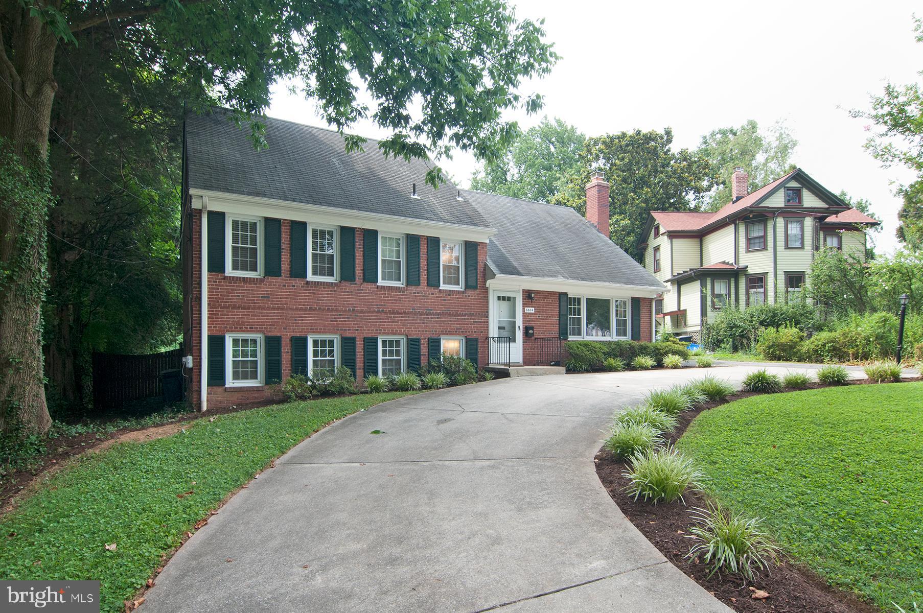 ALTA VISTA - Residential Lease