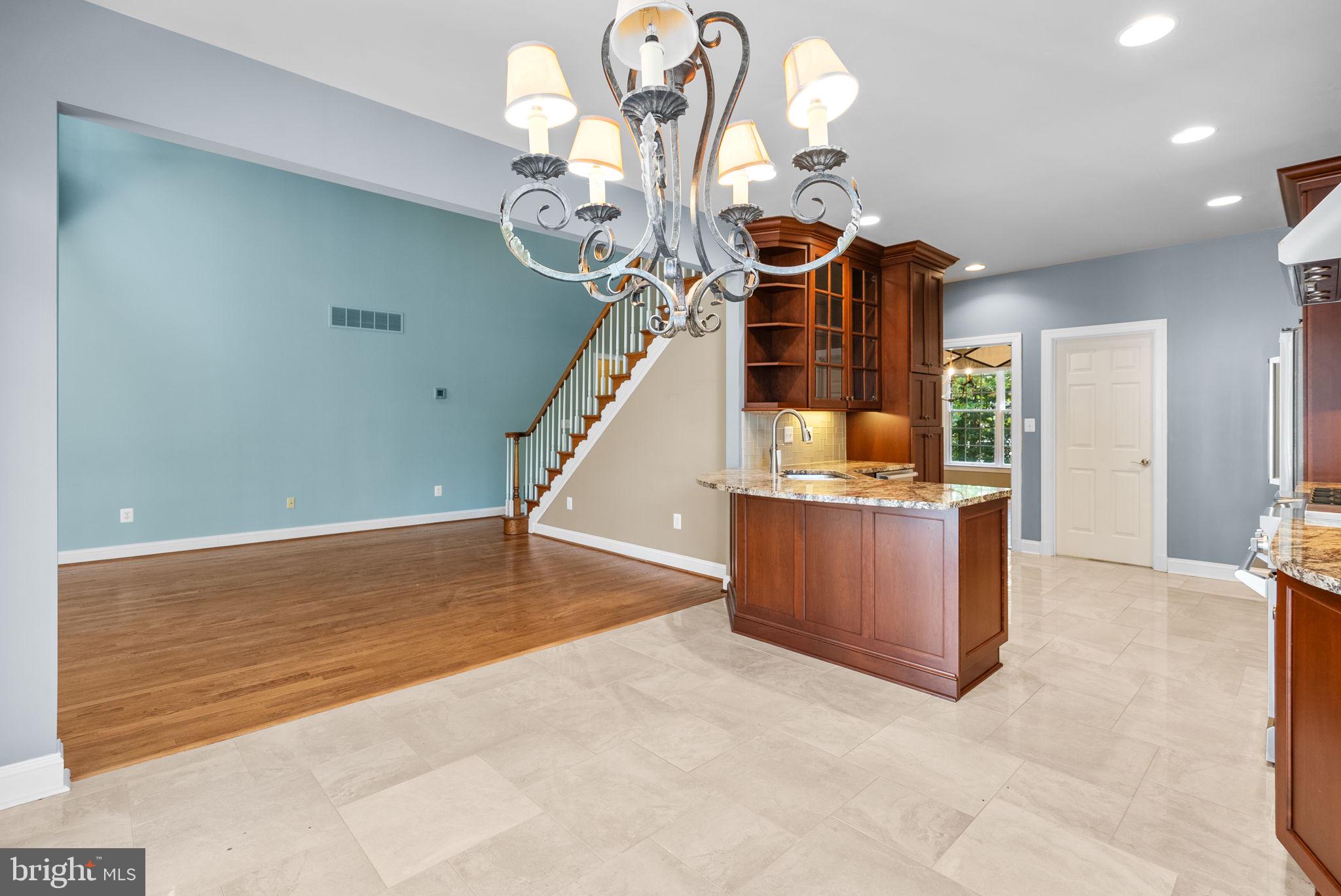 HARLEQUIN - Residential