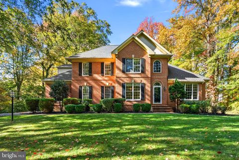 514 HARLEQUIN LANE SEVERNA PARK MD 21146