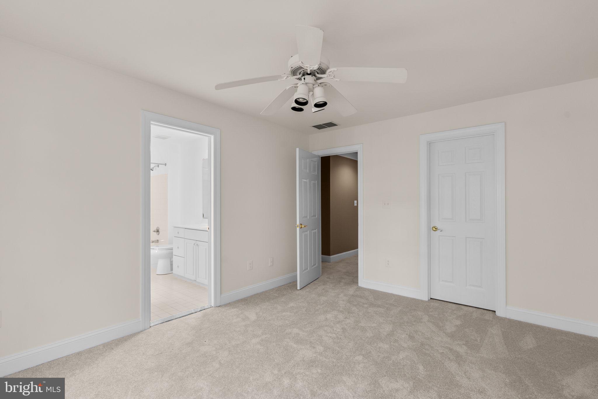 HARLEQUIN - Residential