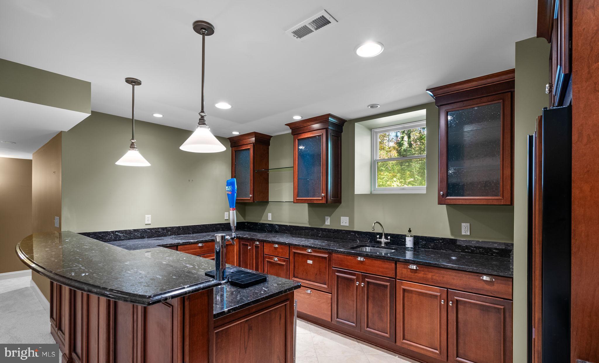 HARLEQUIN - Residential