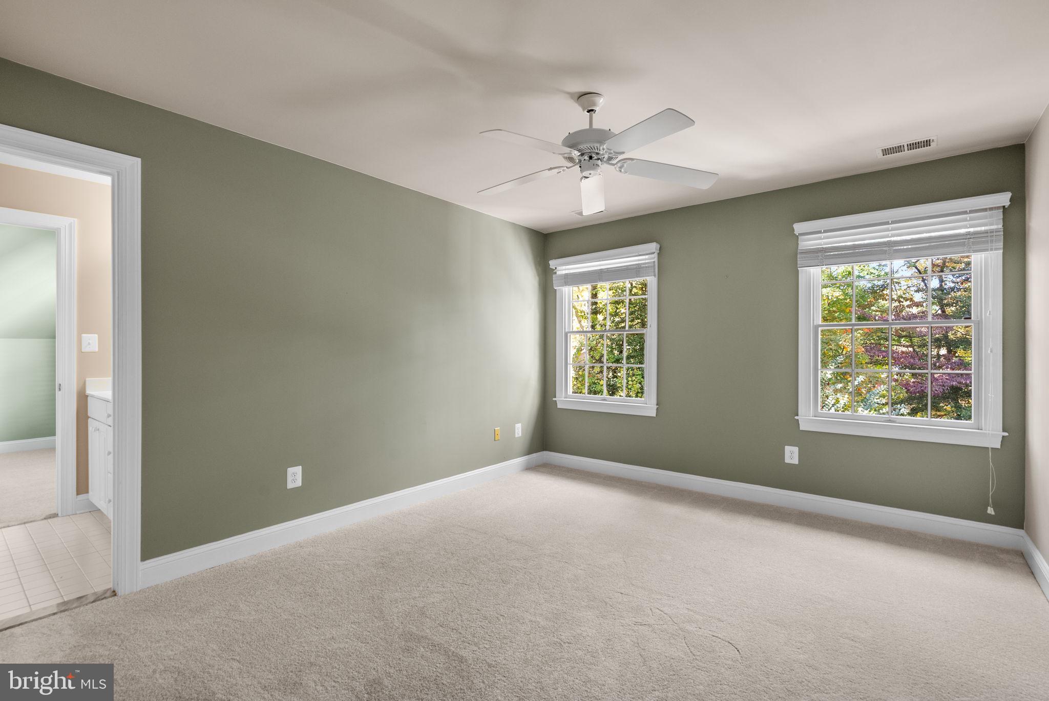 HARLEQUIN - Residential