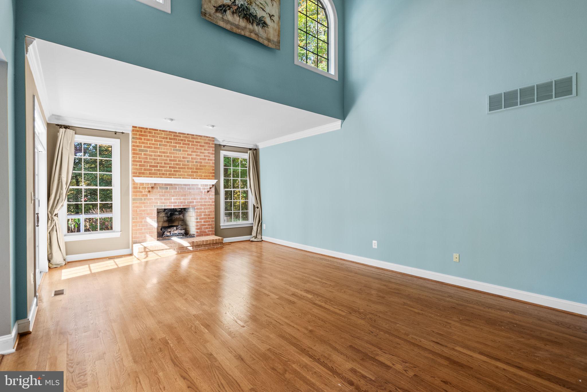 HARLEQUIN - Residential