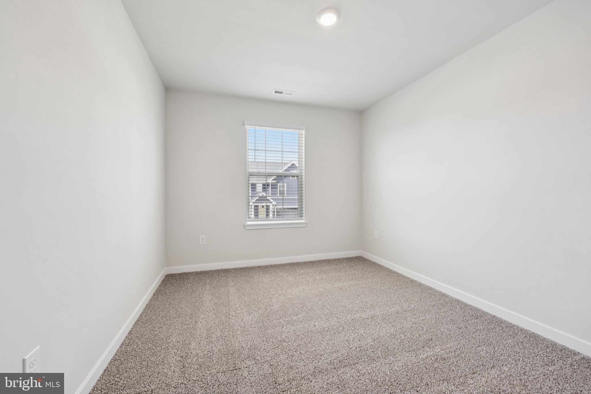 PINEGROVE - Residential