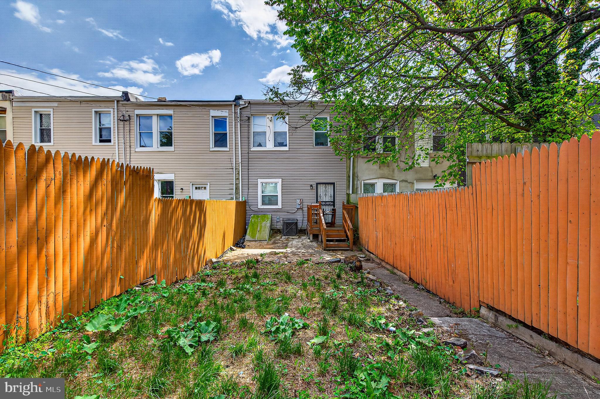 WEST FOREST PARK - Residential