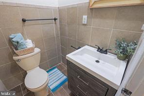 WEST FOREST PARK - Residential