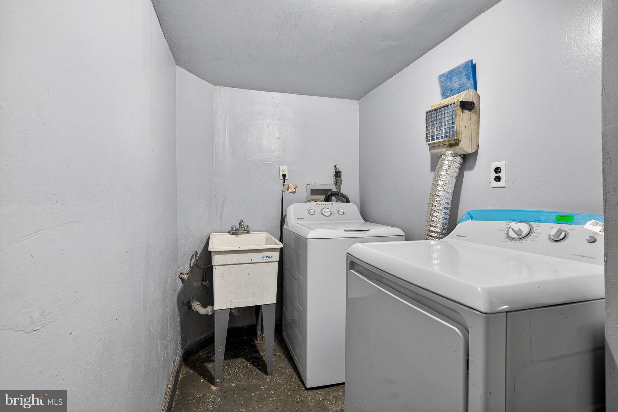 WEST FOREST PARK - Residential