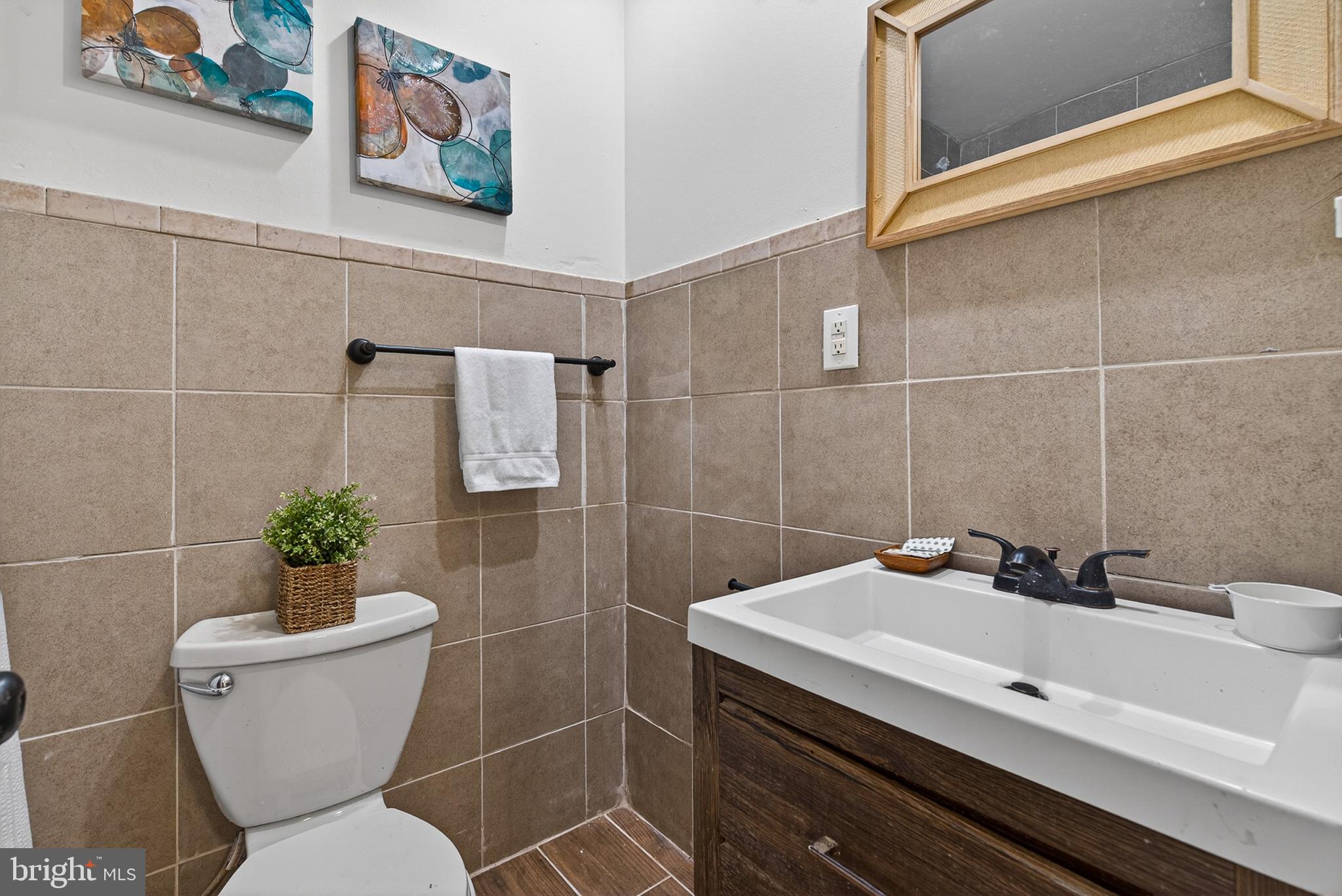 WEST FOREST PARK - Residential