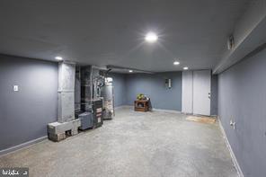 WEST FOREST PARK - Residential