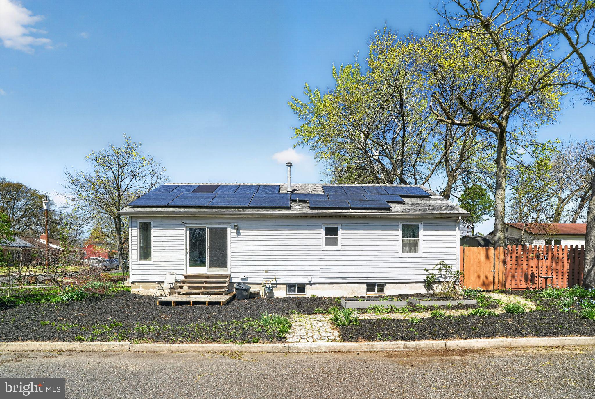 728 S WARRINGTON AVENUE