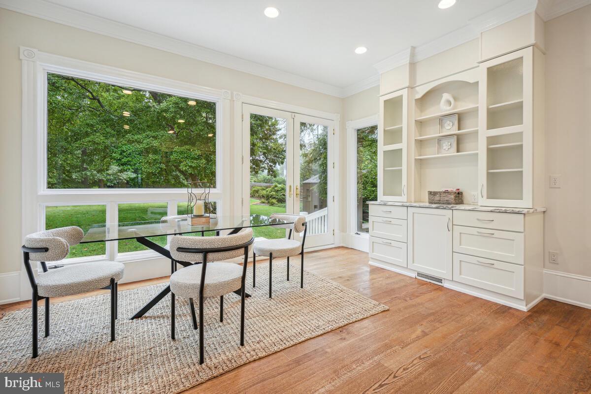 KENILWORTH - Residential