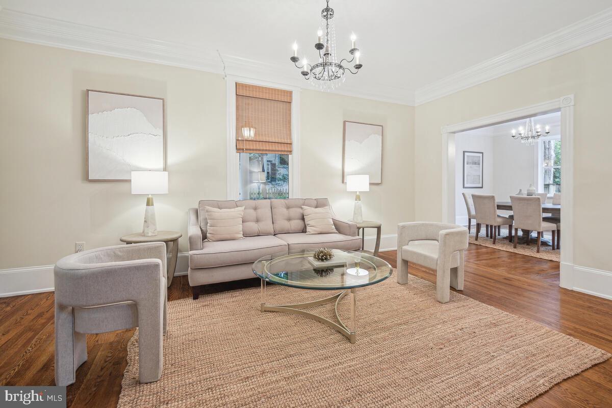 KENILWORTH - Residential