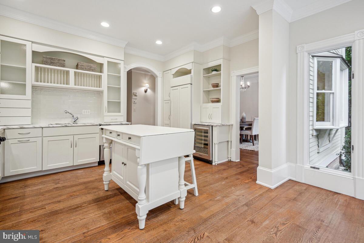 KENILWORTH - Residential