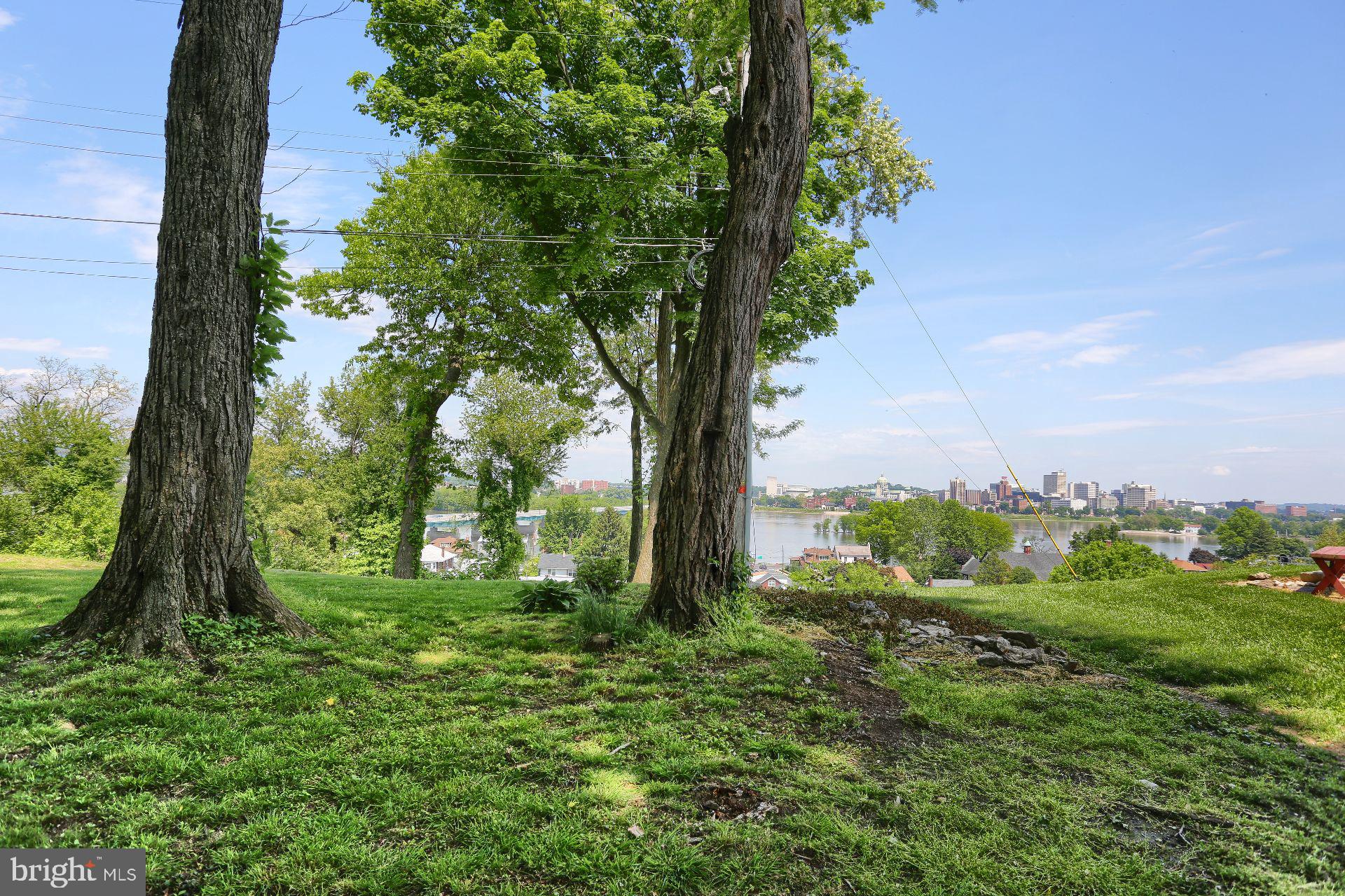 PENNSBORO MANOR - Residential