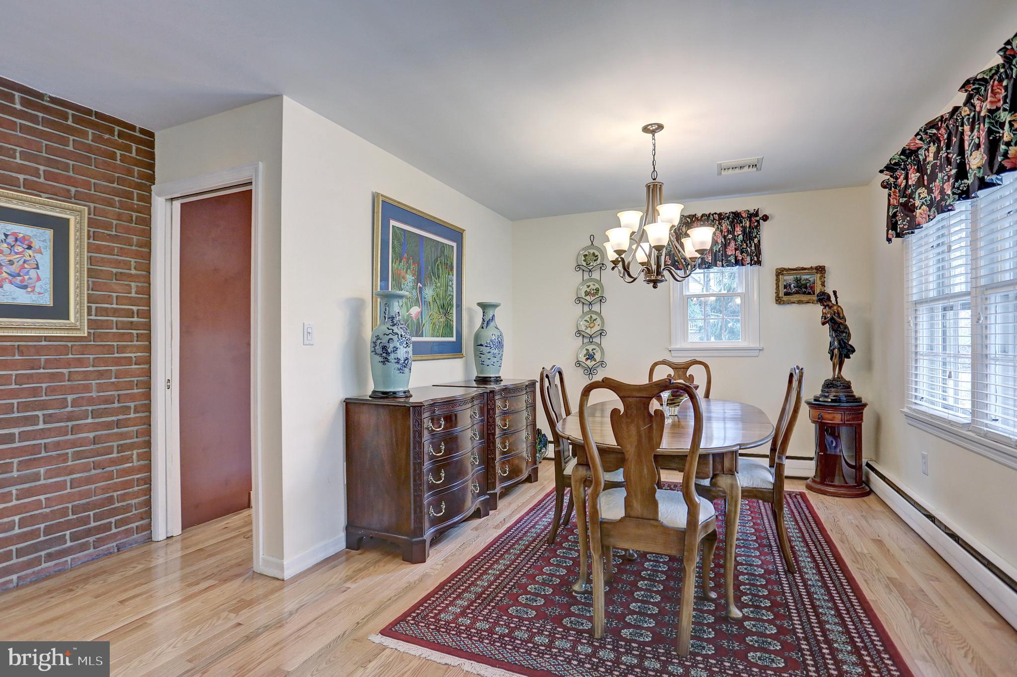 PENNSBORO MANOR - Residential