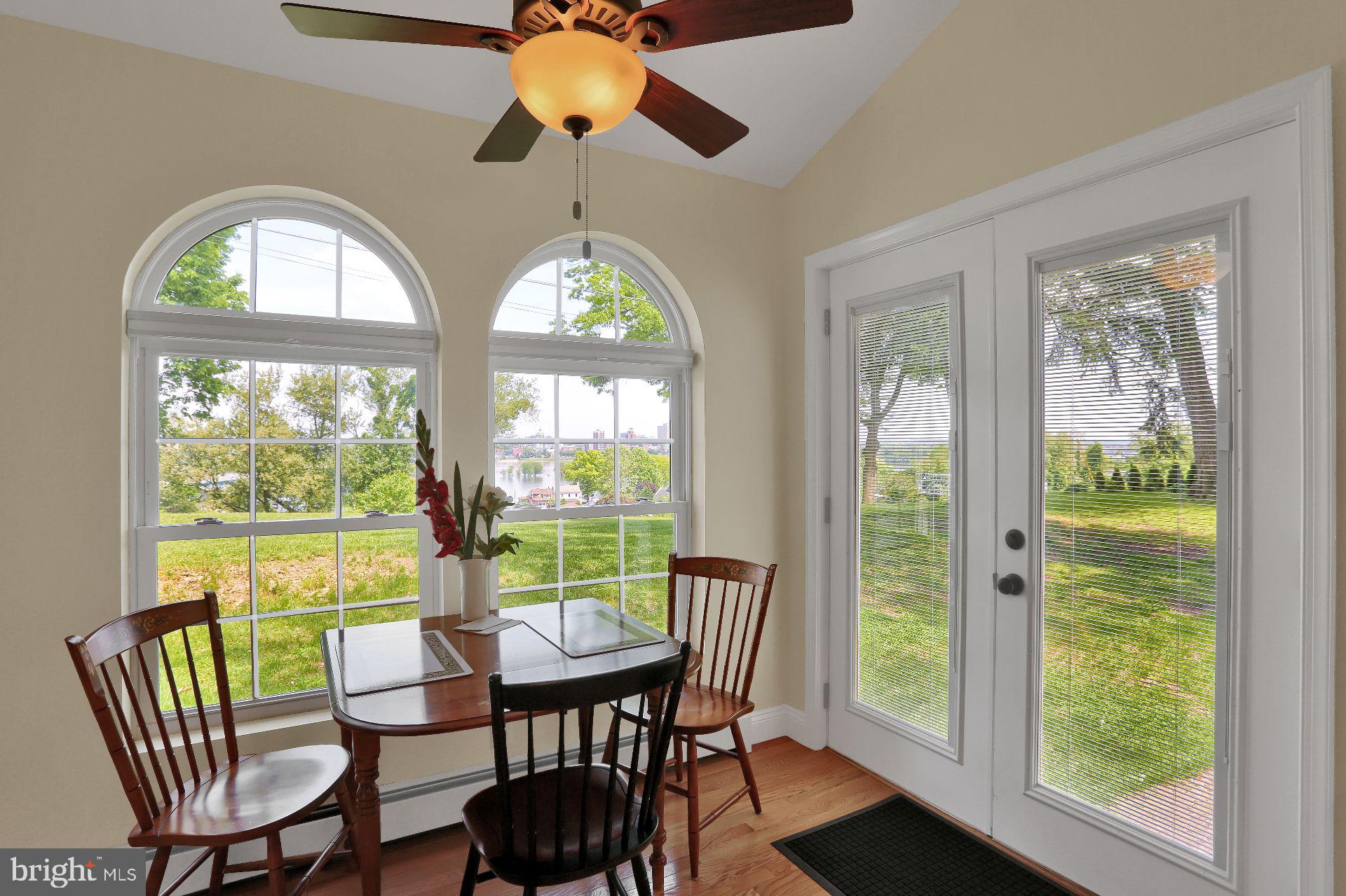 PENNSBORO MANOR - Residential