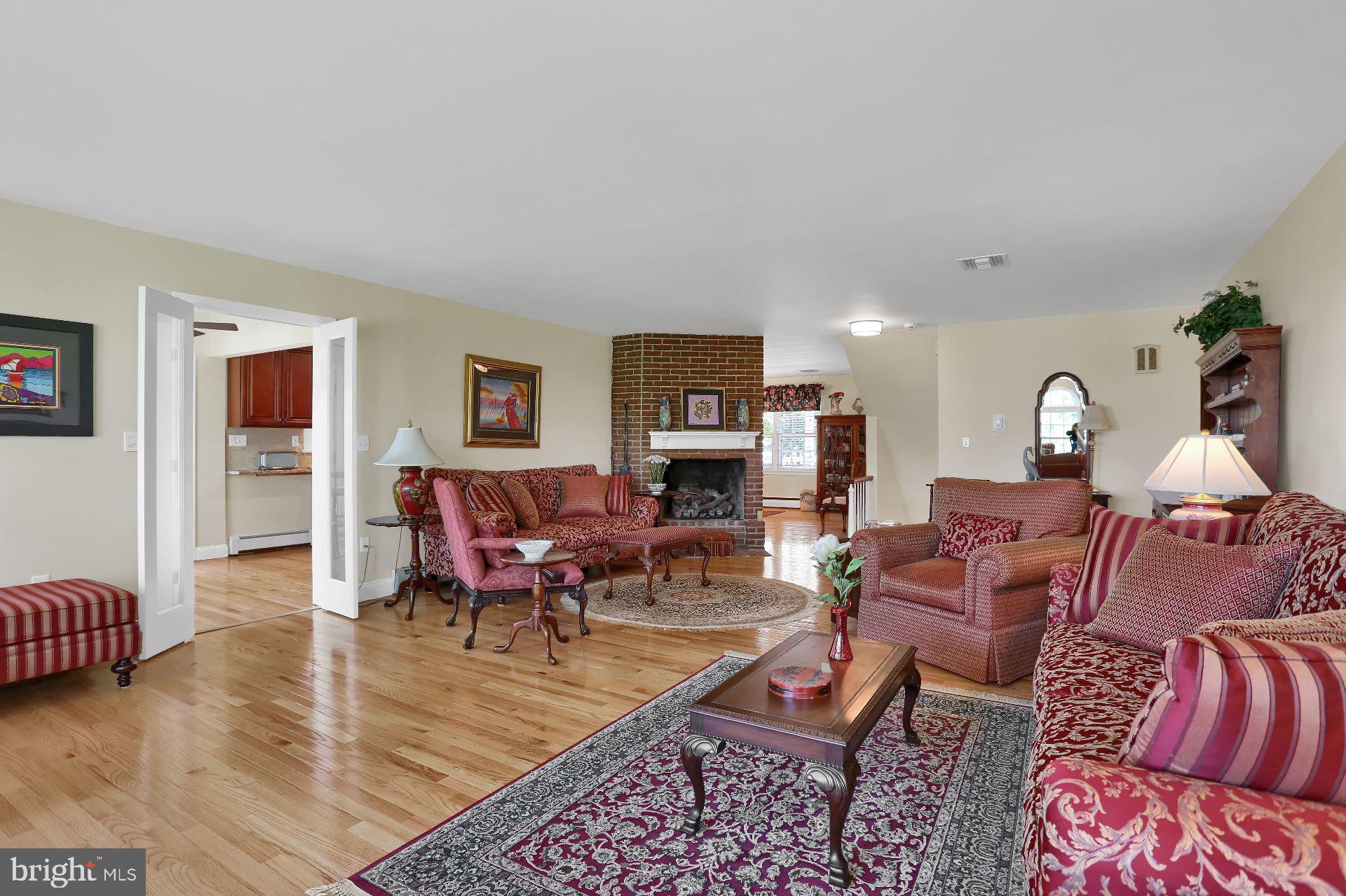PENNSBORO MANOR - Residential