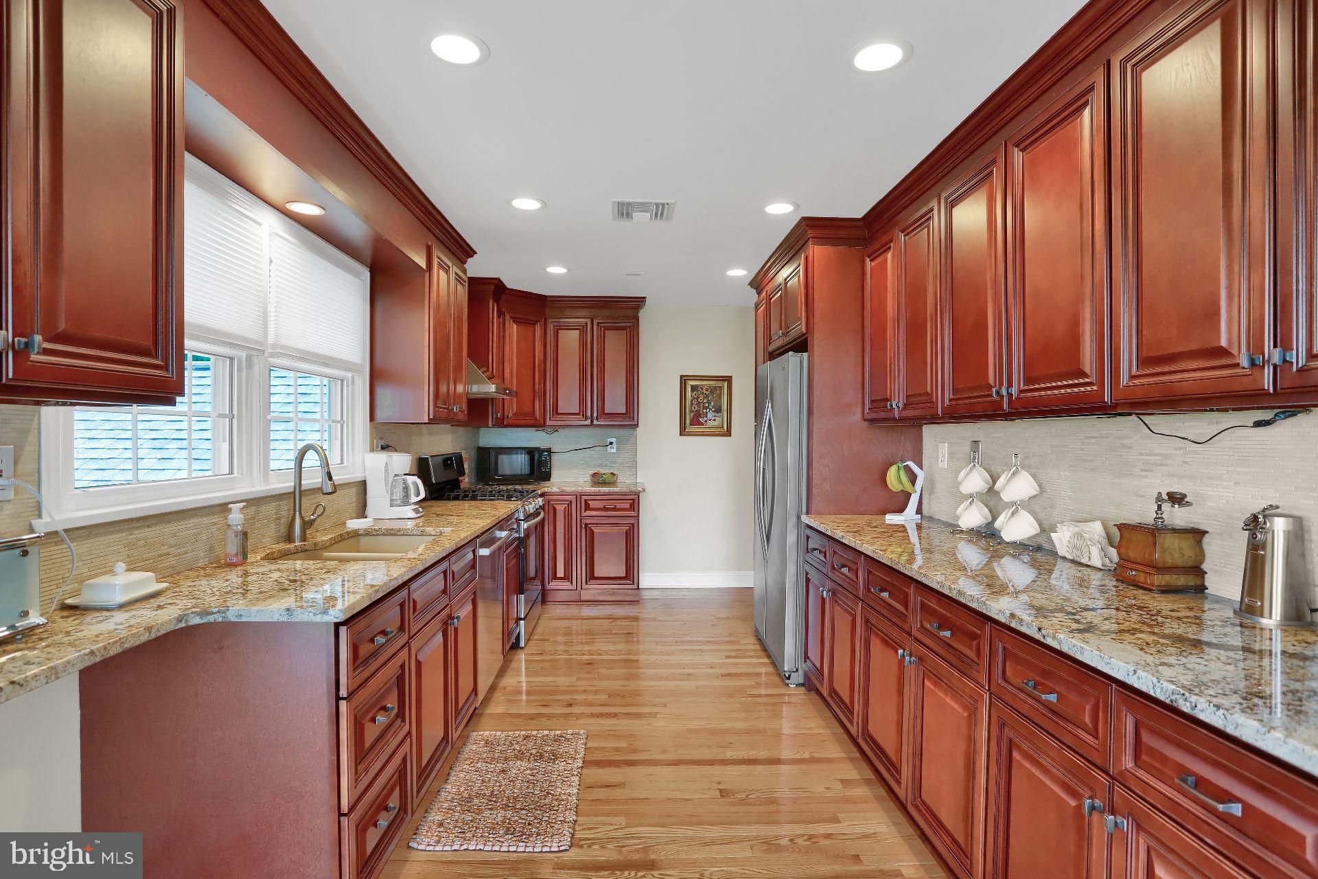 PENNSBORO MANOR - Residential