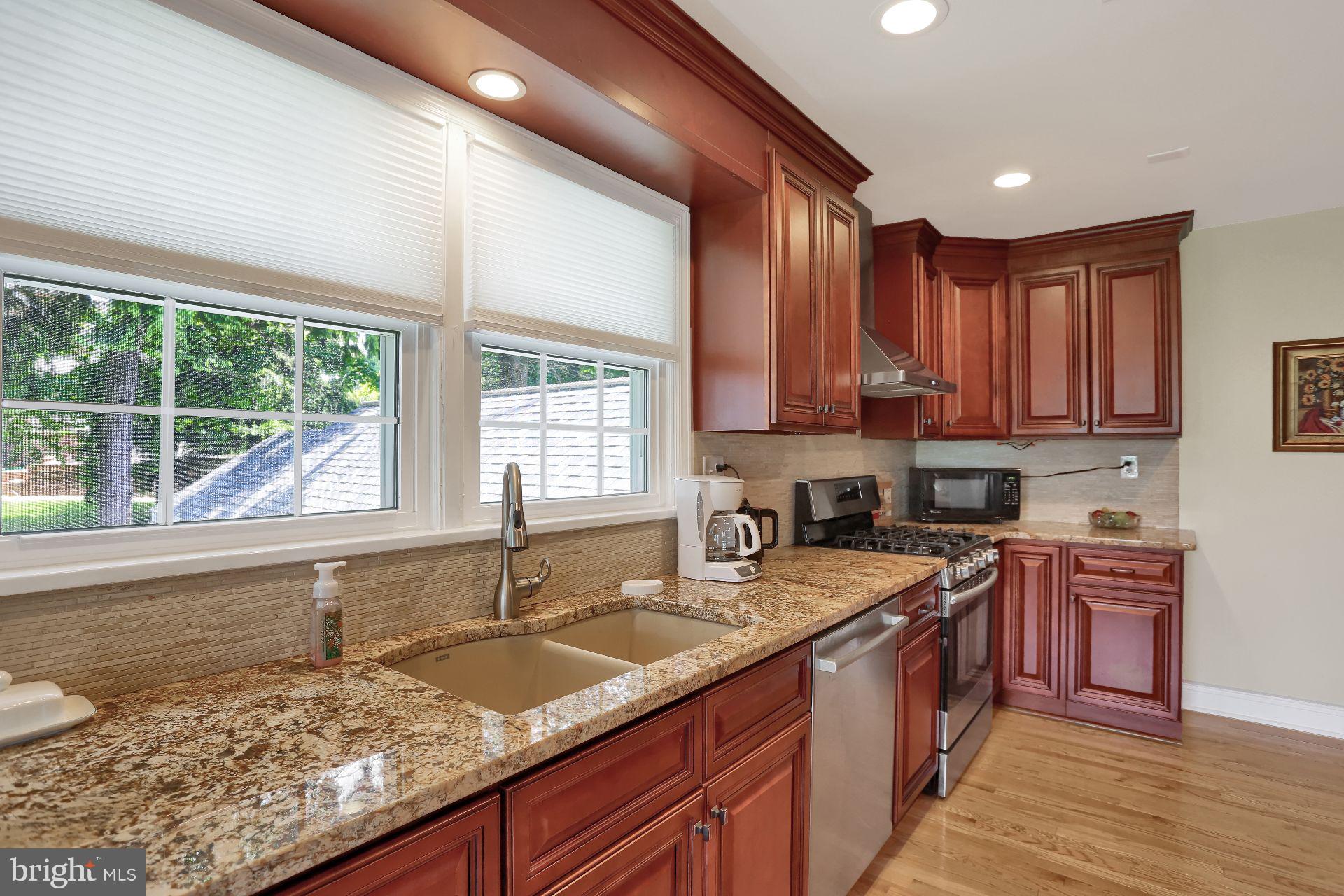 PENNSBORO MANOR - Residential