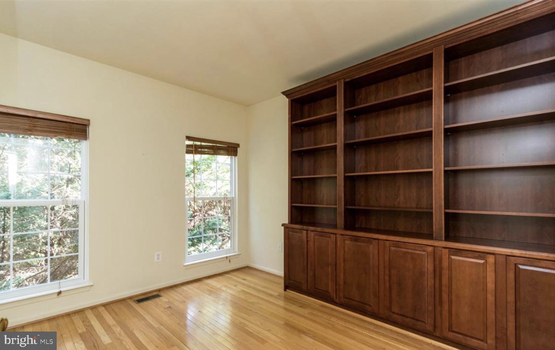 SOUTH WALES - Residential Lease