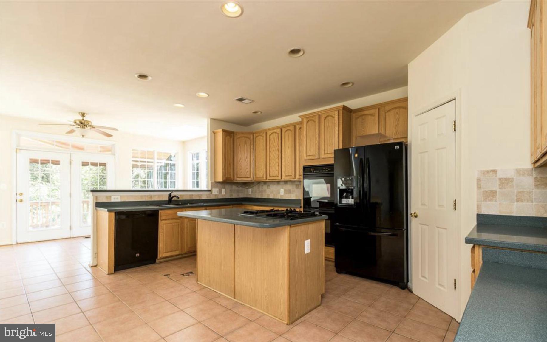 SOUTH WALES - Residential Lease