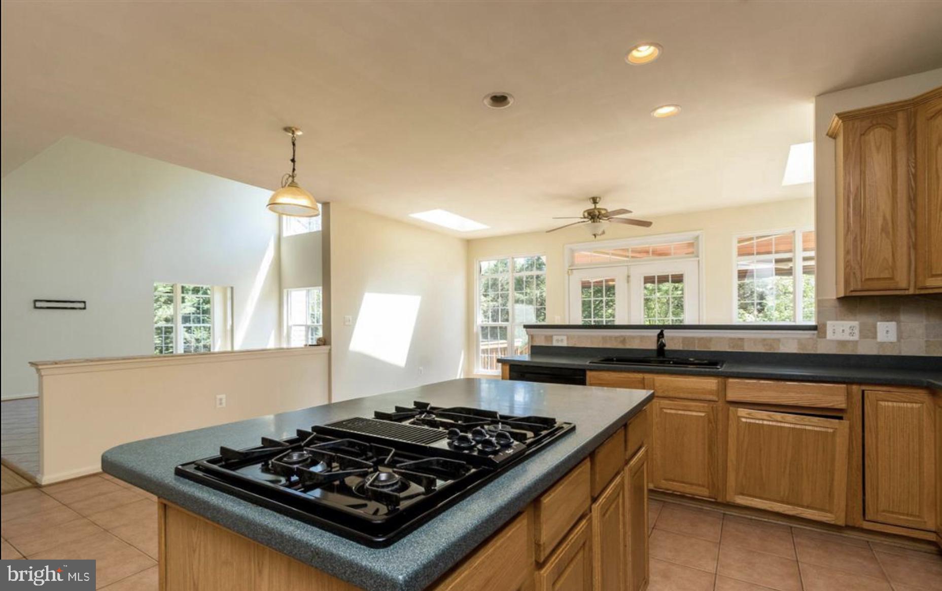 SOUTH WALES - Residential Lease