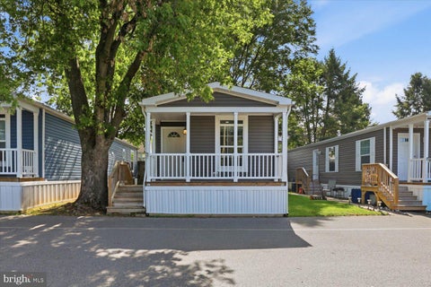 Mobile Home For Sale - 541 Furnace Hills Pike Pike #19<br/> Lancaster County, LITITZ, PA 17543