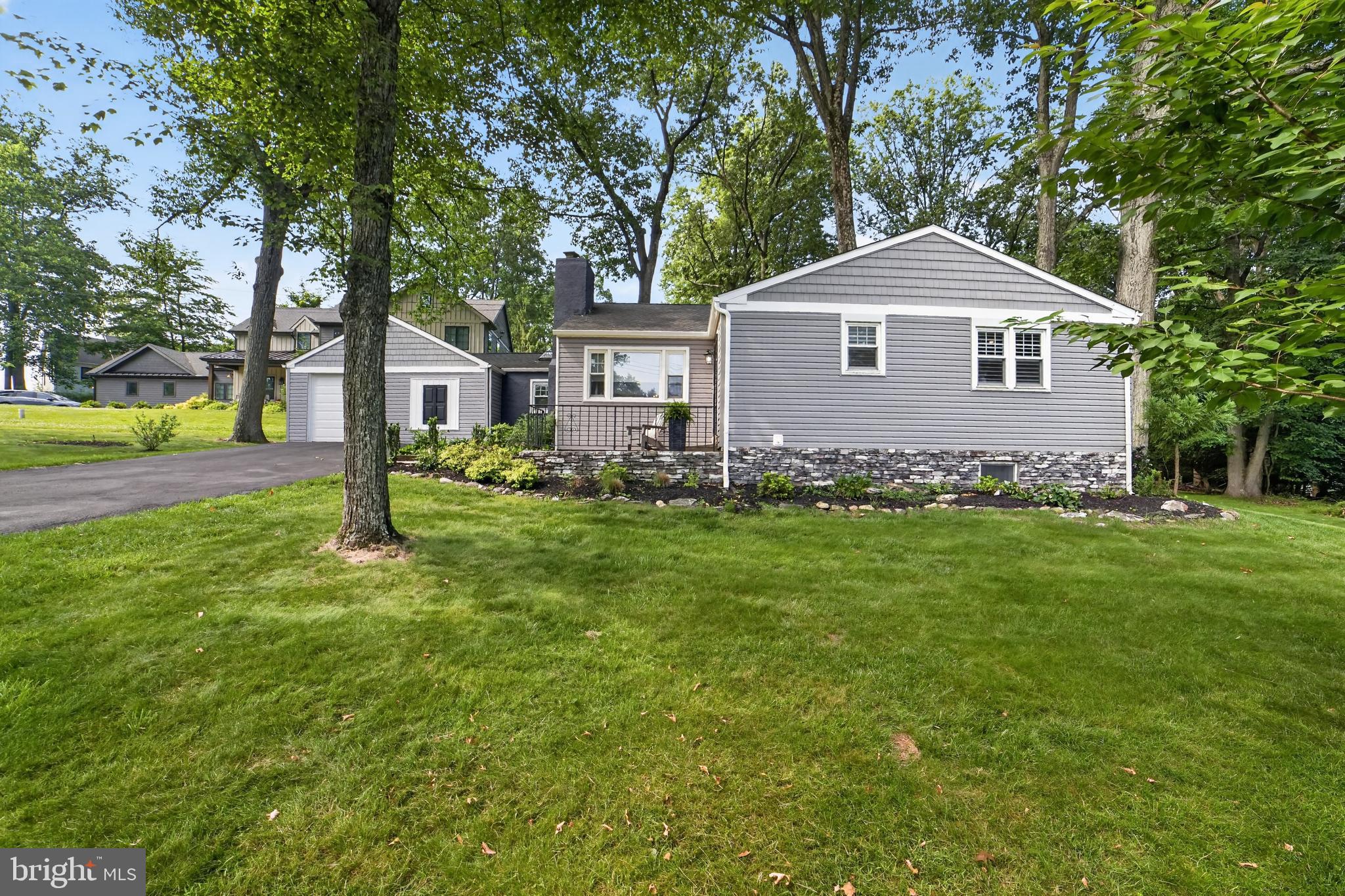 305 IRISH ROAD