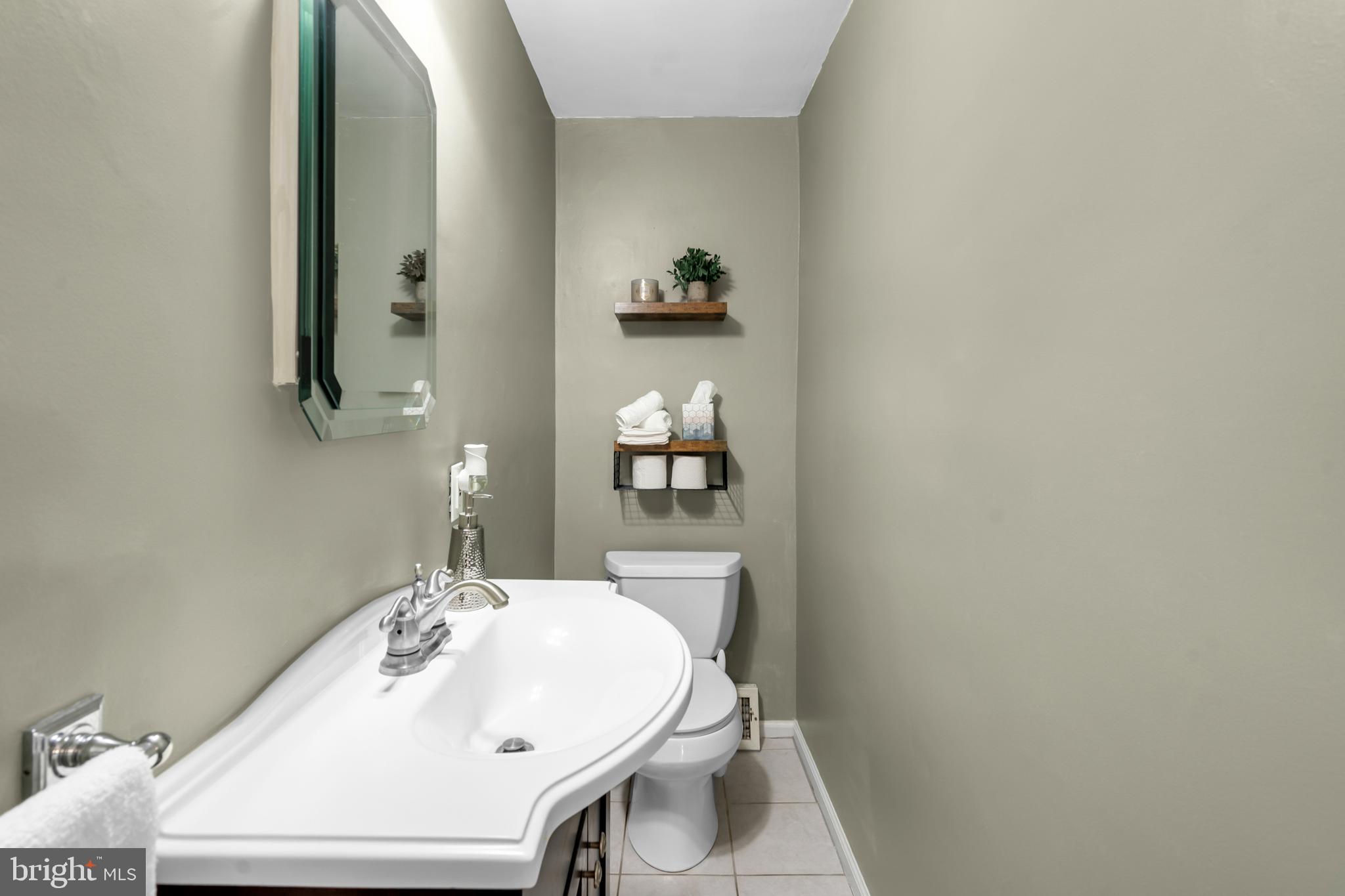 CASEY HILLS - Residential