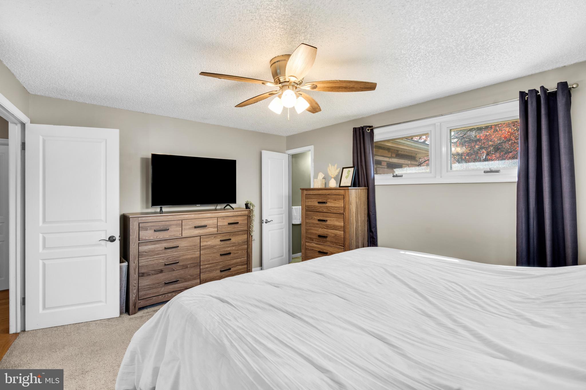 CASEY HILLS - Residential