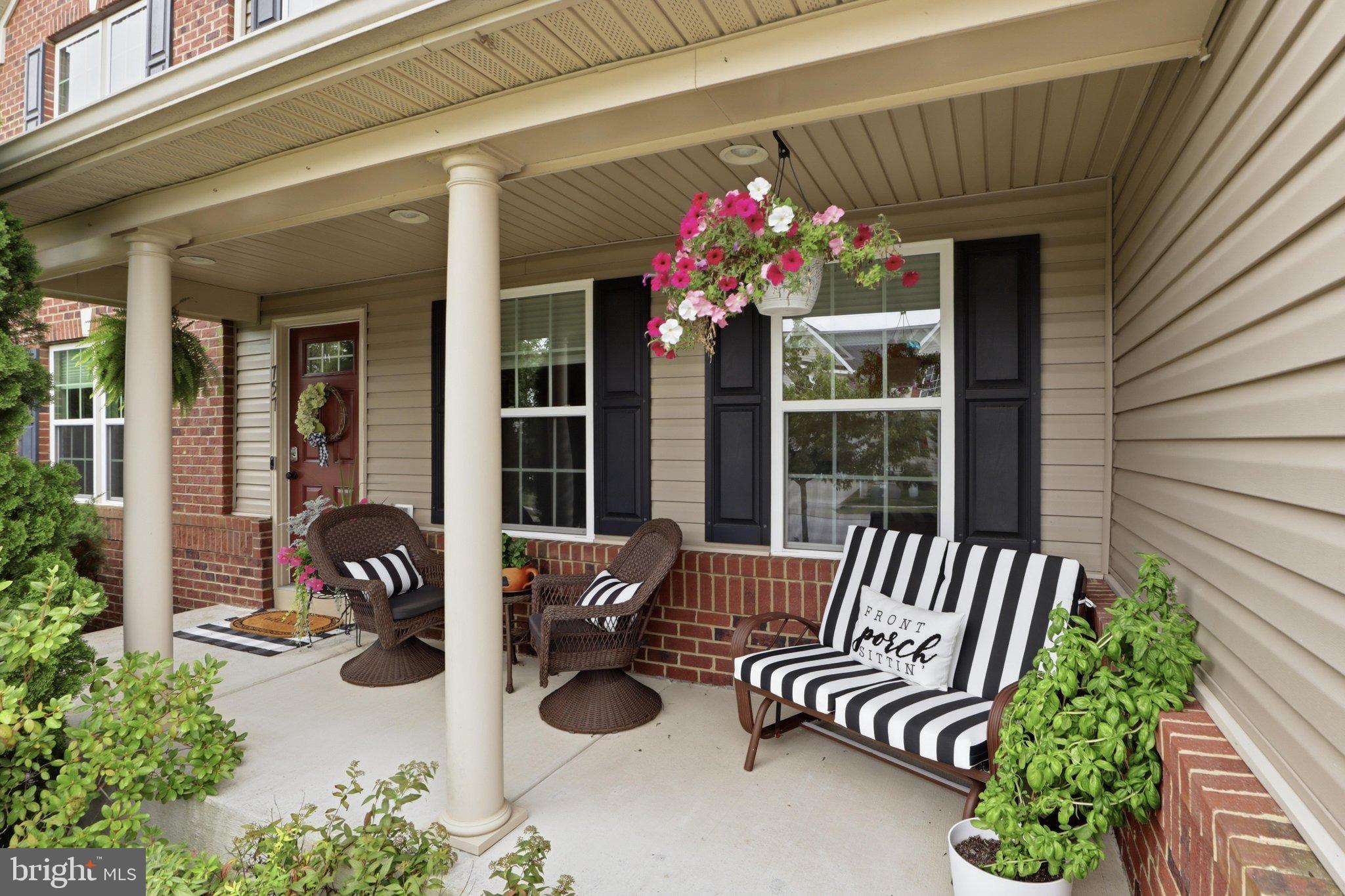 757 LAKE REDMAN COURT