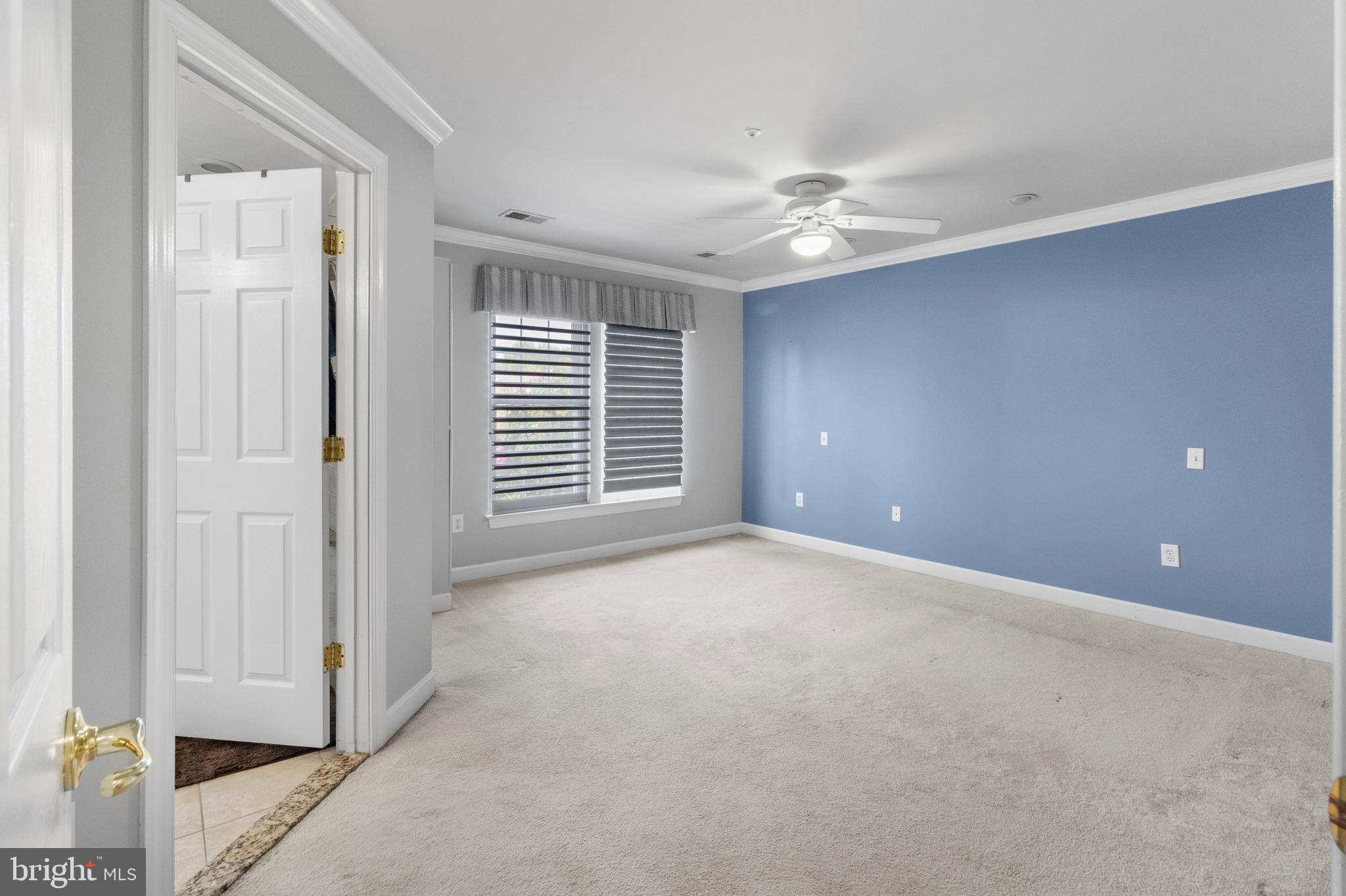 WILLOWS OF POTOMAC - Residential