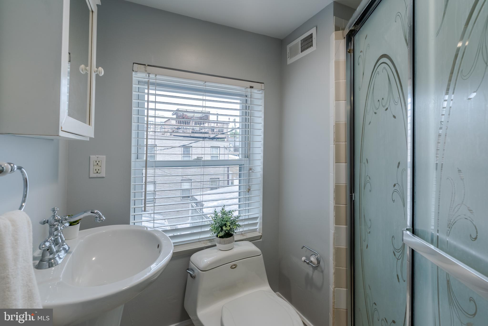 UPPER FELLS POINT - Residential