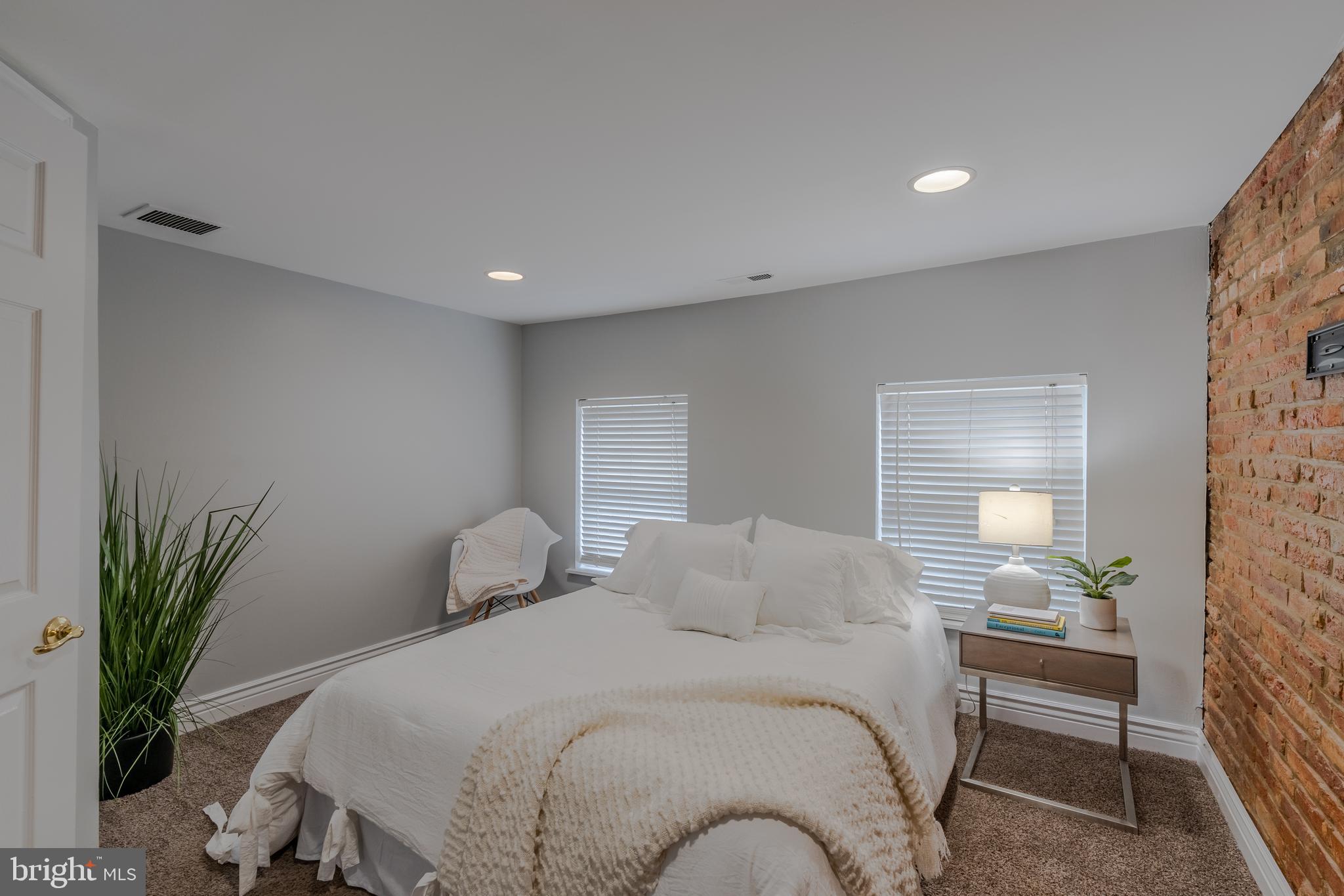 UPPER FELLS POINT - Residential