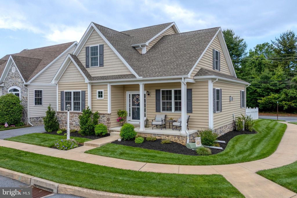 Photo of 500 Prince George Drive, LANCASTER, PA 17601 (MLS # PALA2070504)