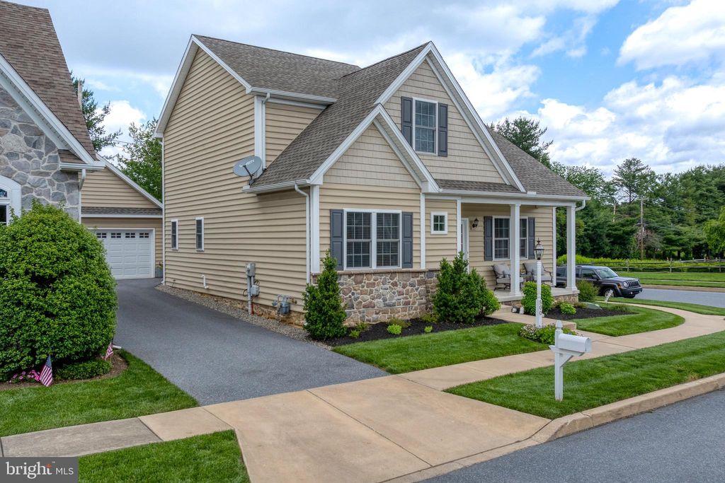 Photo of 500 Prince George Drive, LANCASTER, PA 17601 (MLS # PALA2070504)