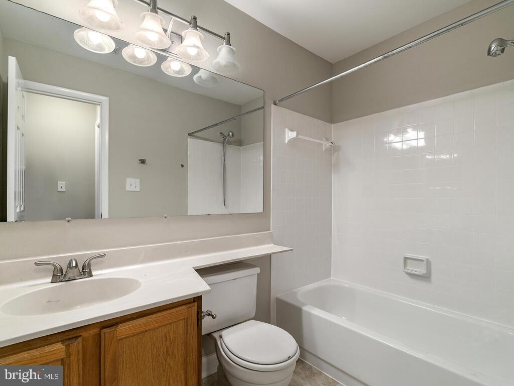 GREENFIELDS - Residential