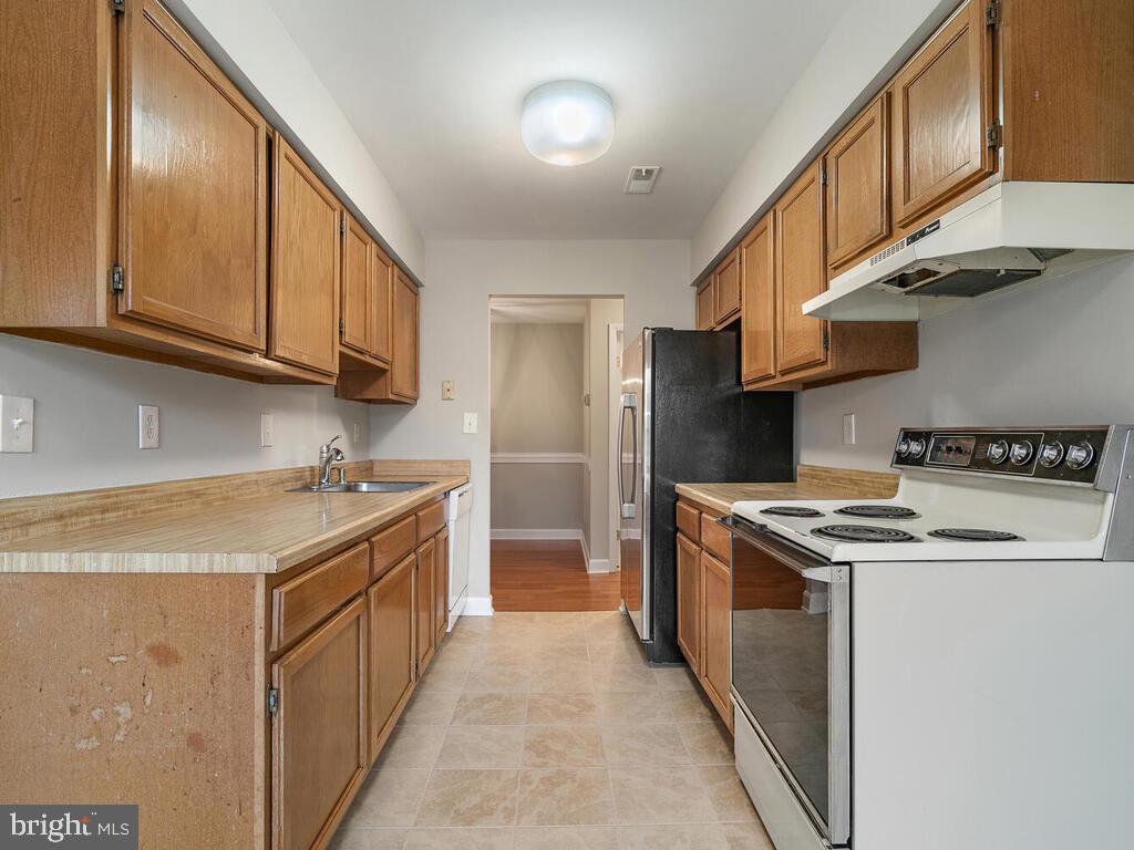 GREENFIELDS - Residential