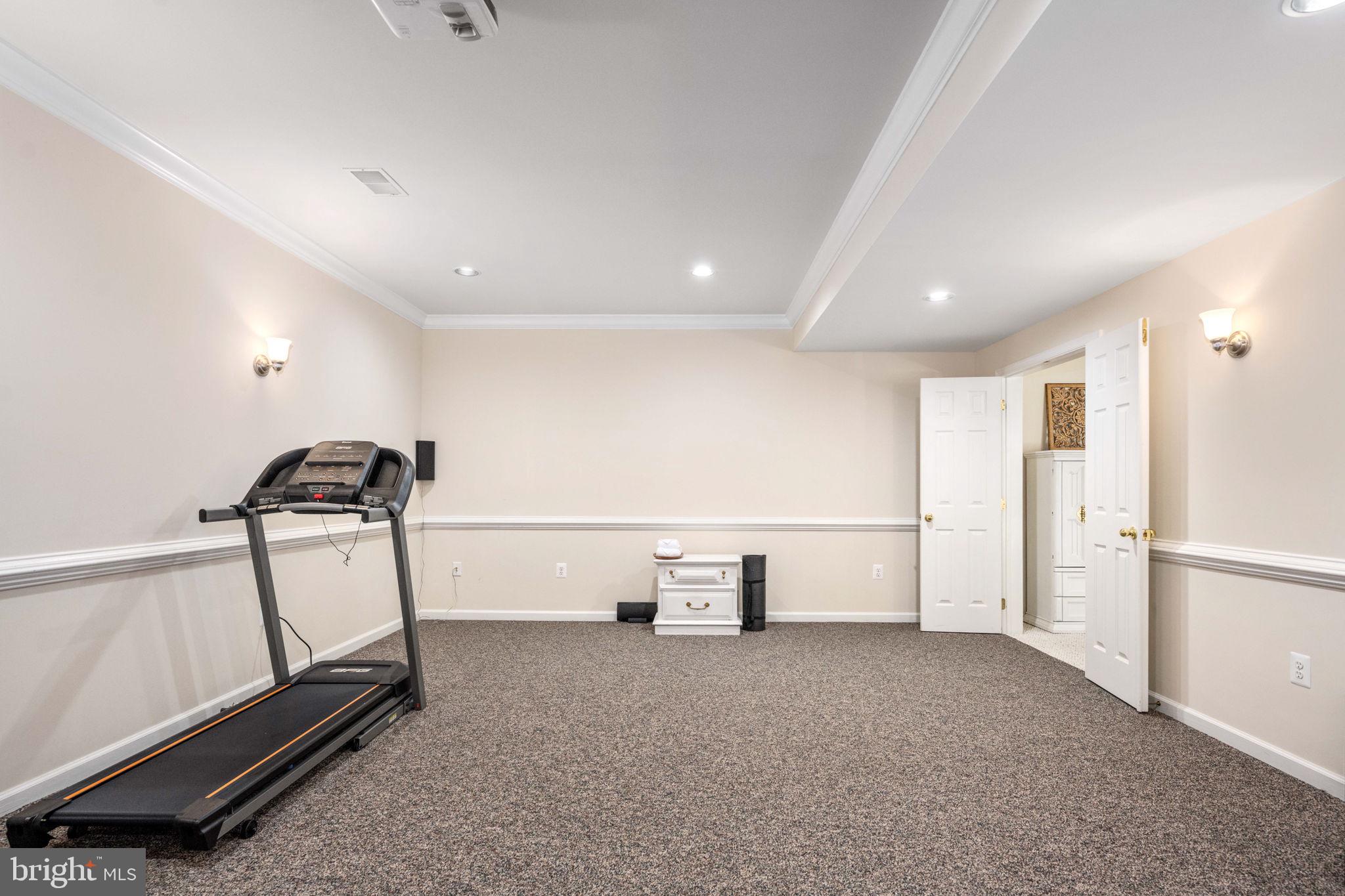 THE ESTATES OF BROOKE - Residential