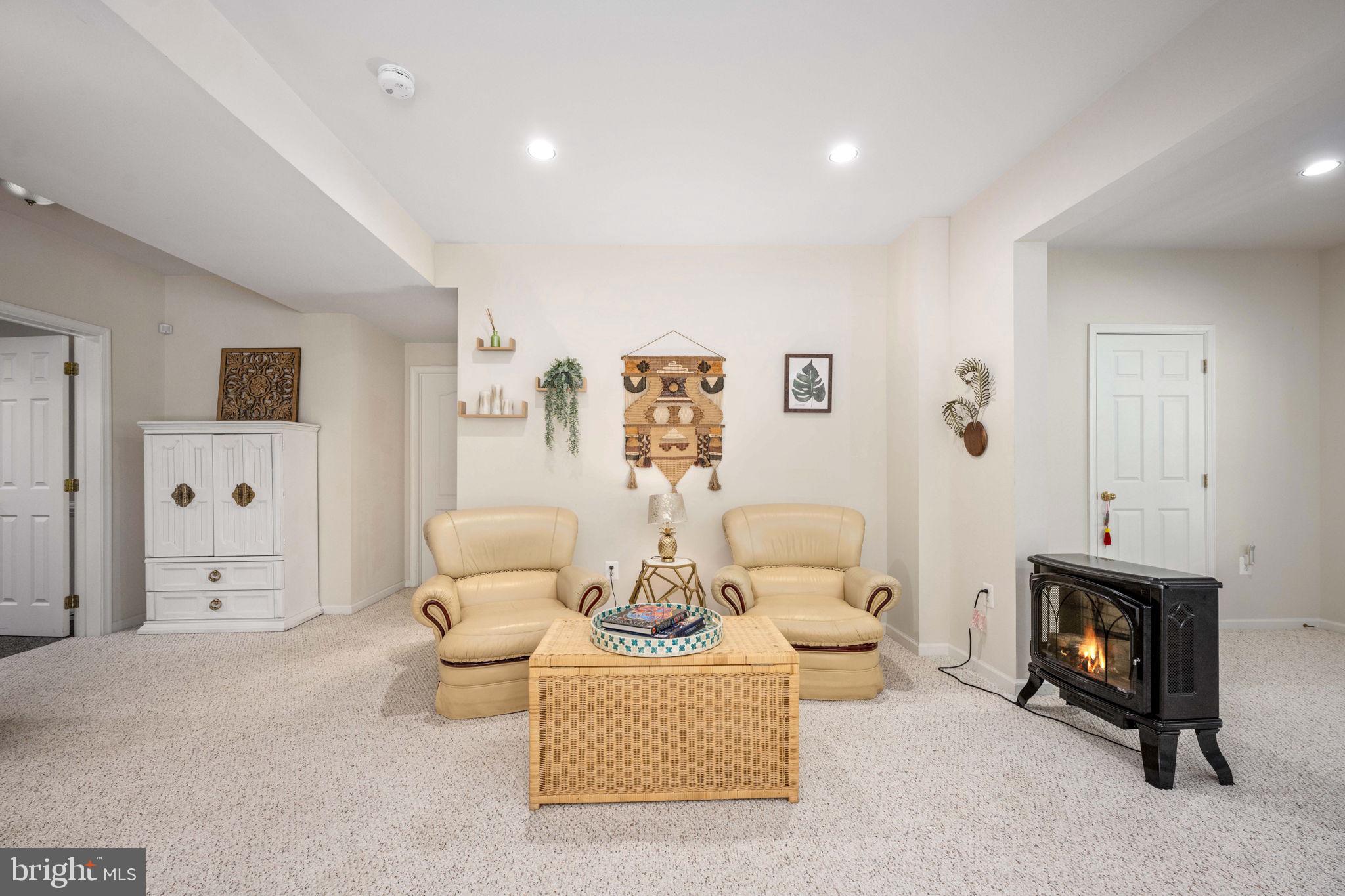 THE ESTATES OF BROOKE - Residential