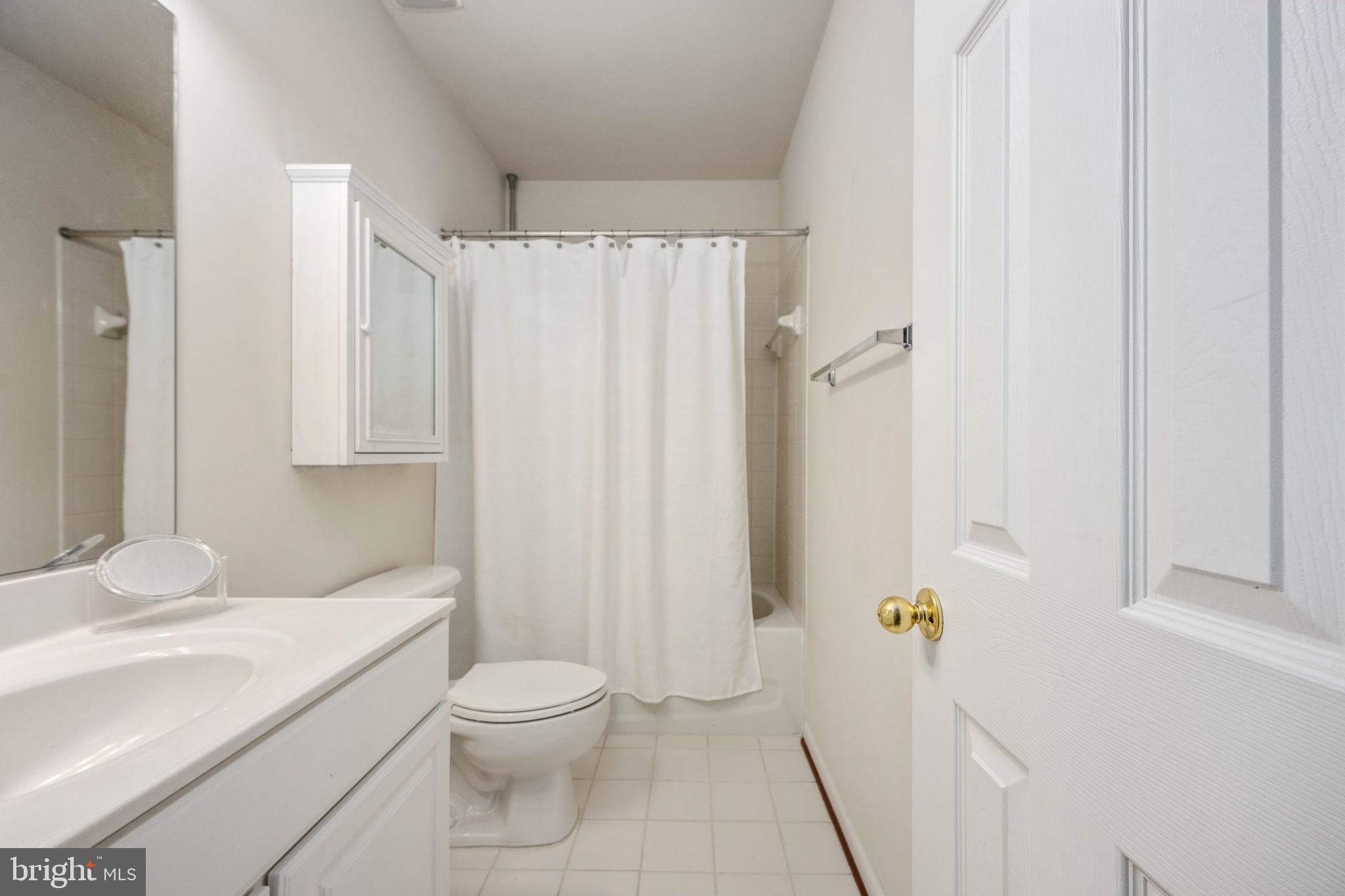 THE ESTATES OF BROOKE - Residential