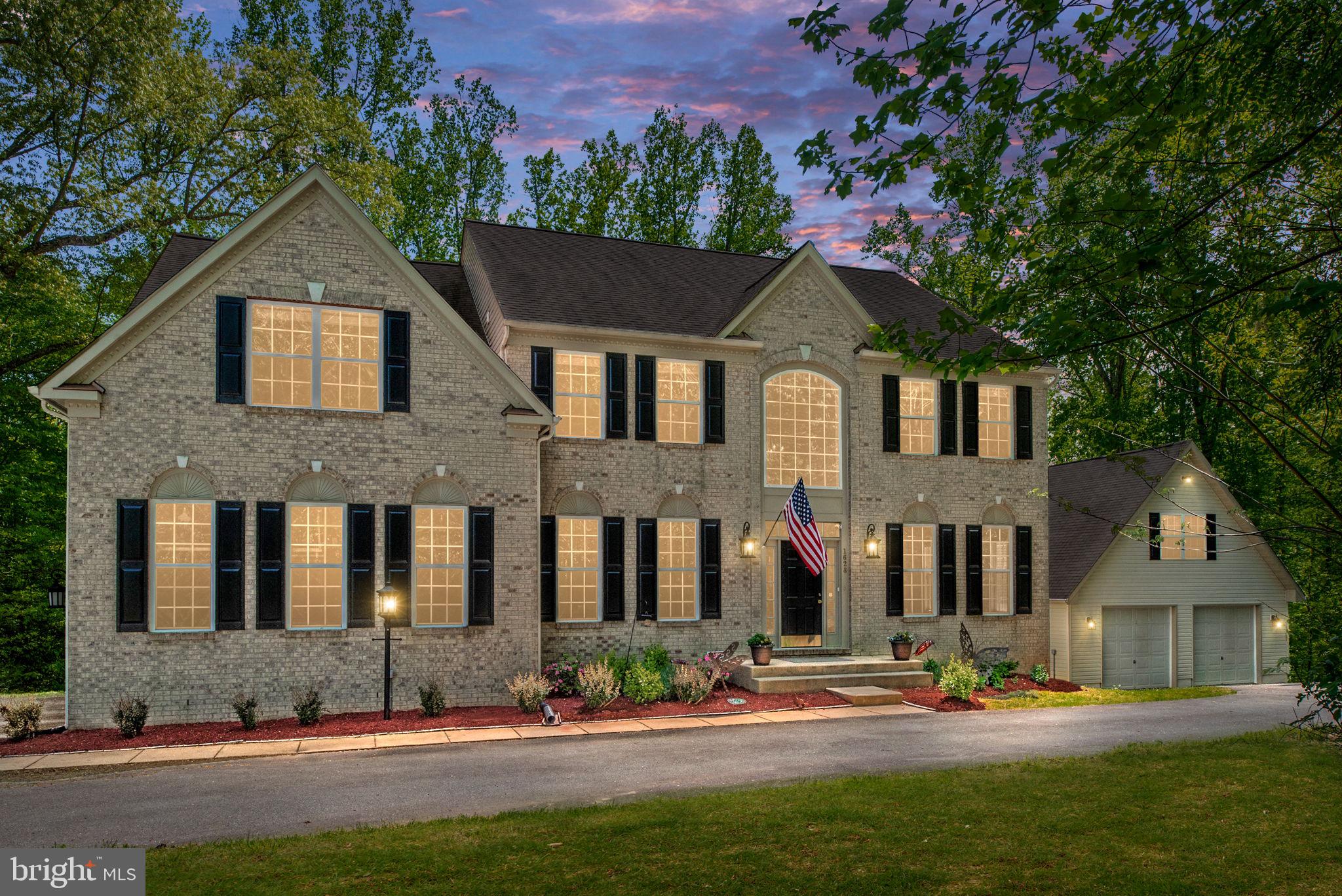 THE ESTATES OF BROOKE - Residential