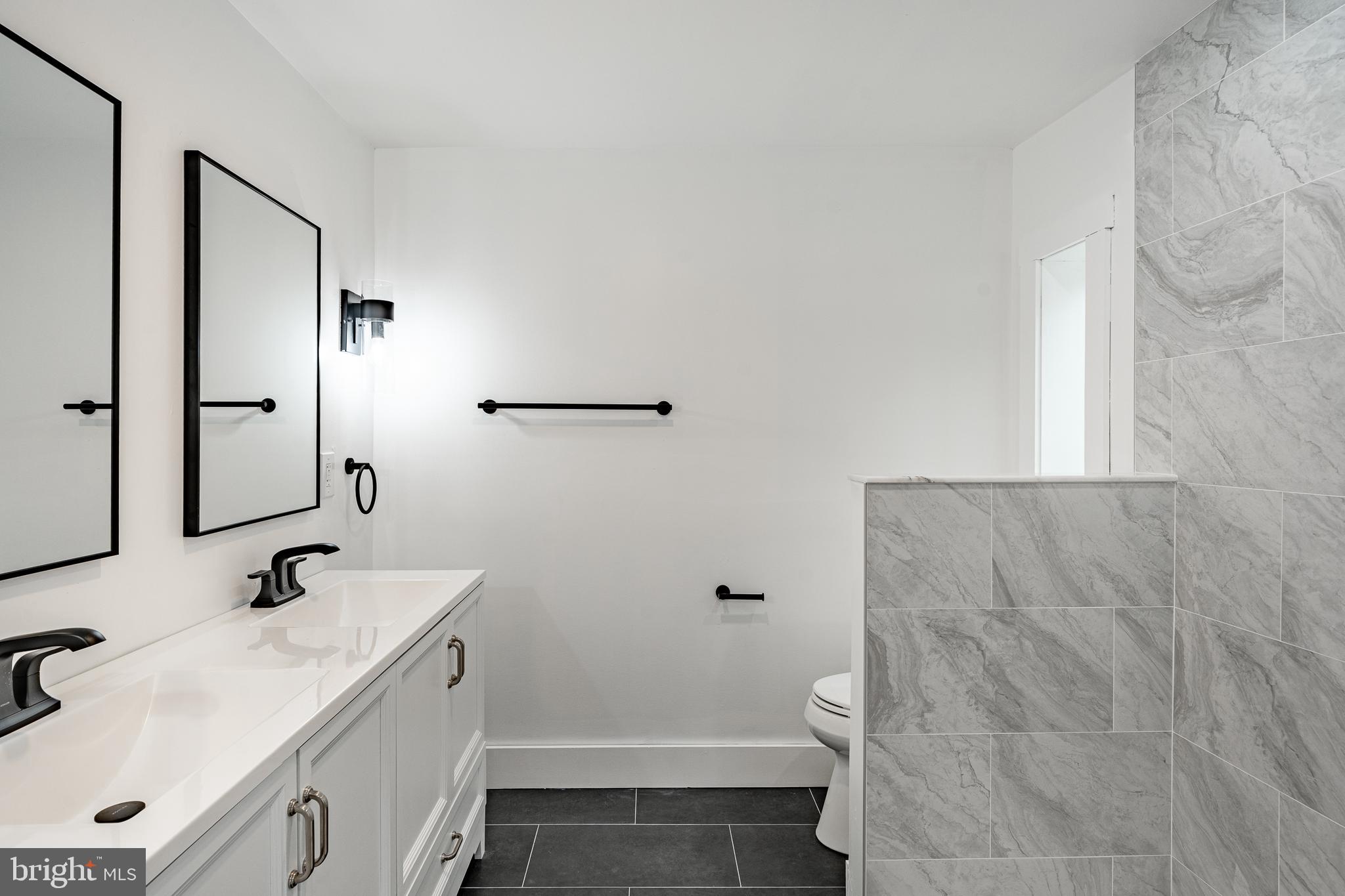 EXTON STATION - Residential