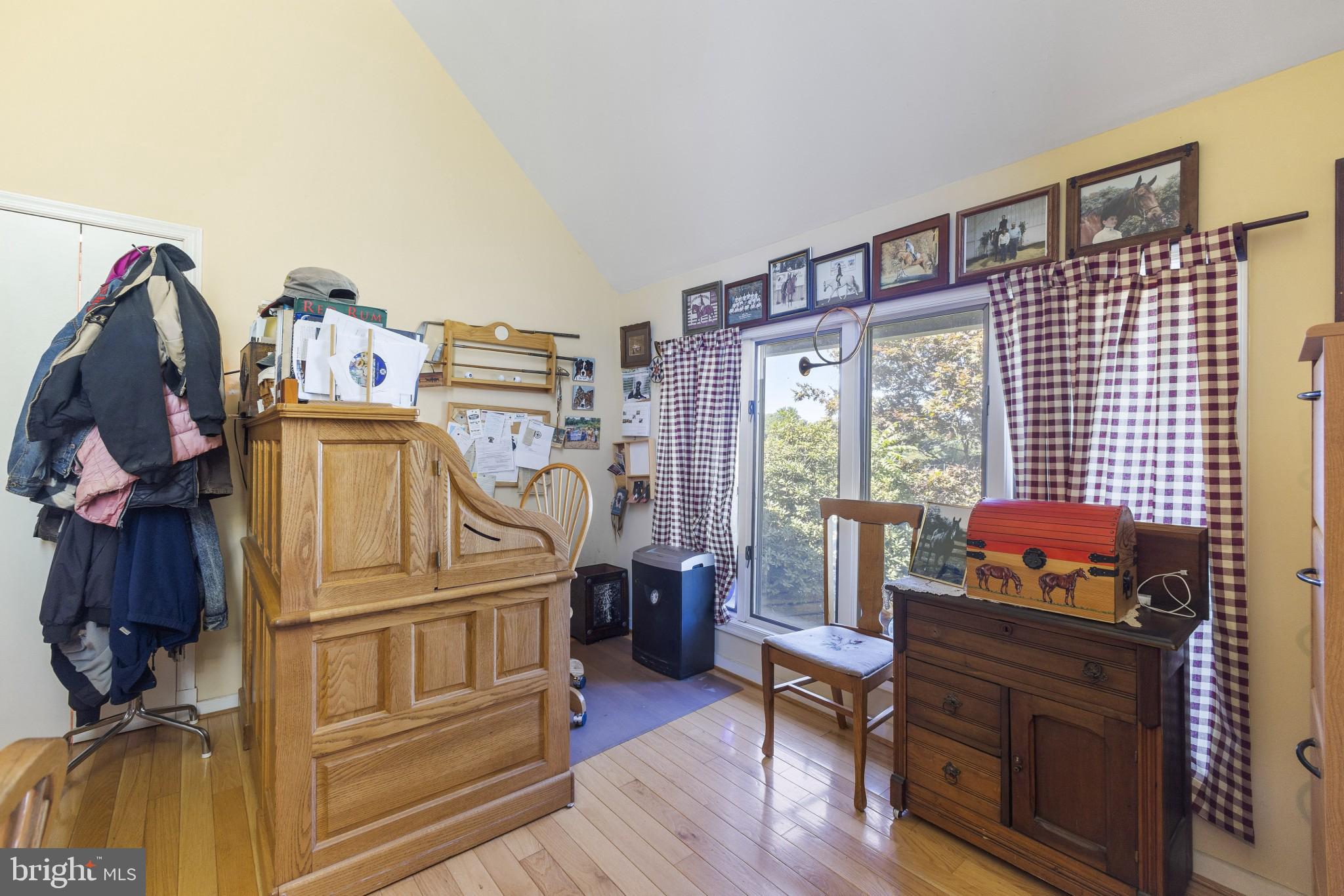 BARNESVILLE - Residential