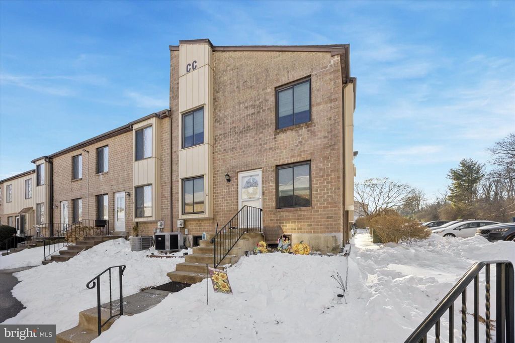 Photo of 5200 Hilltop Drive #CC18, BROOKHAVEN, PA 19015 (MLS # PADE2107618)