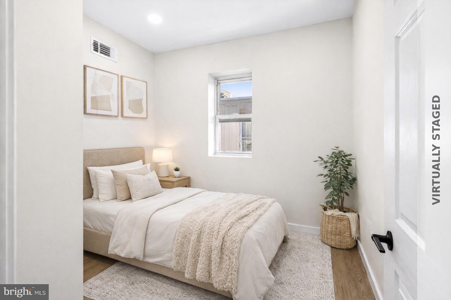 LOWER MOYAMENSING - Residential