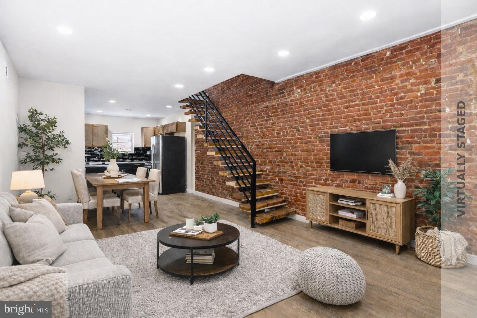 LOWER MOYAMENSING - Residential