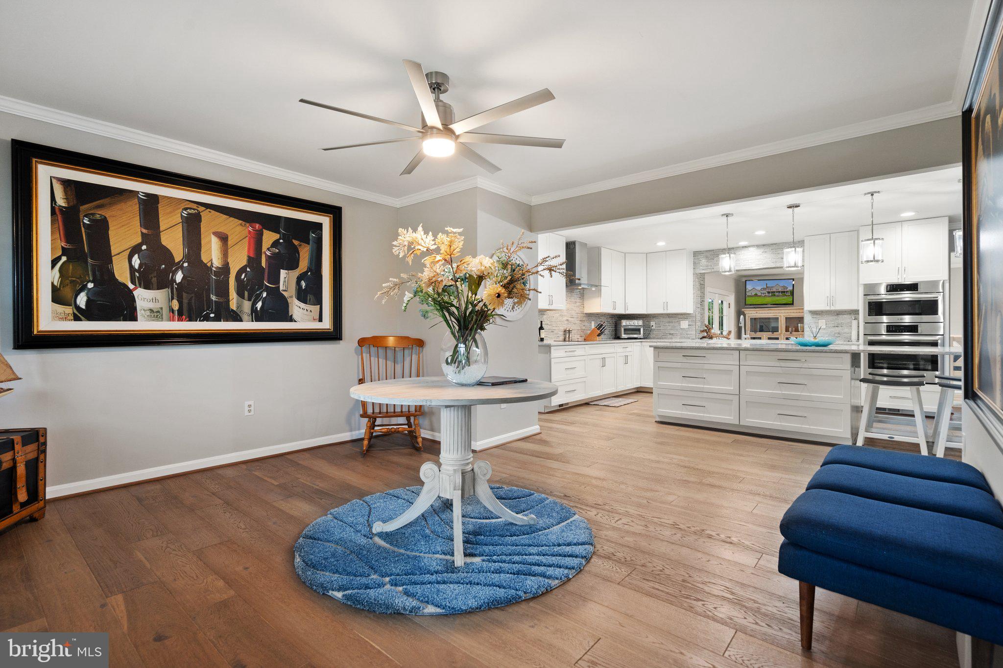 LAWNVALE ESTATES - Residential