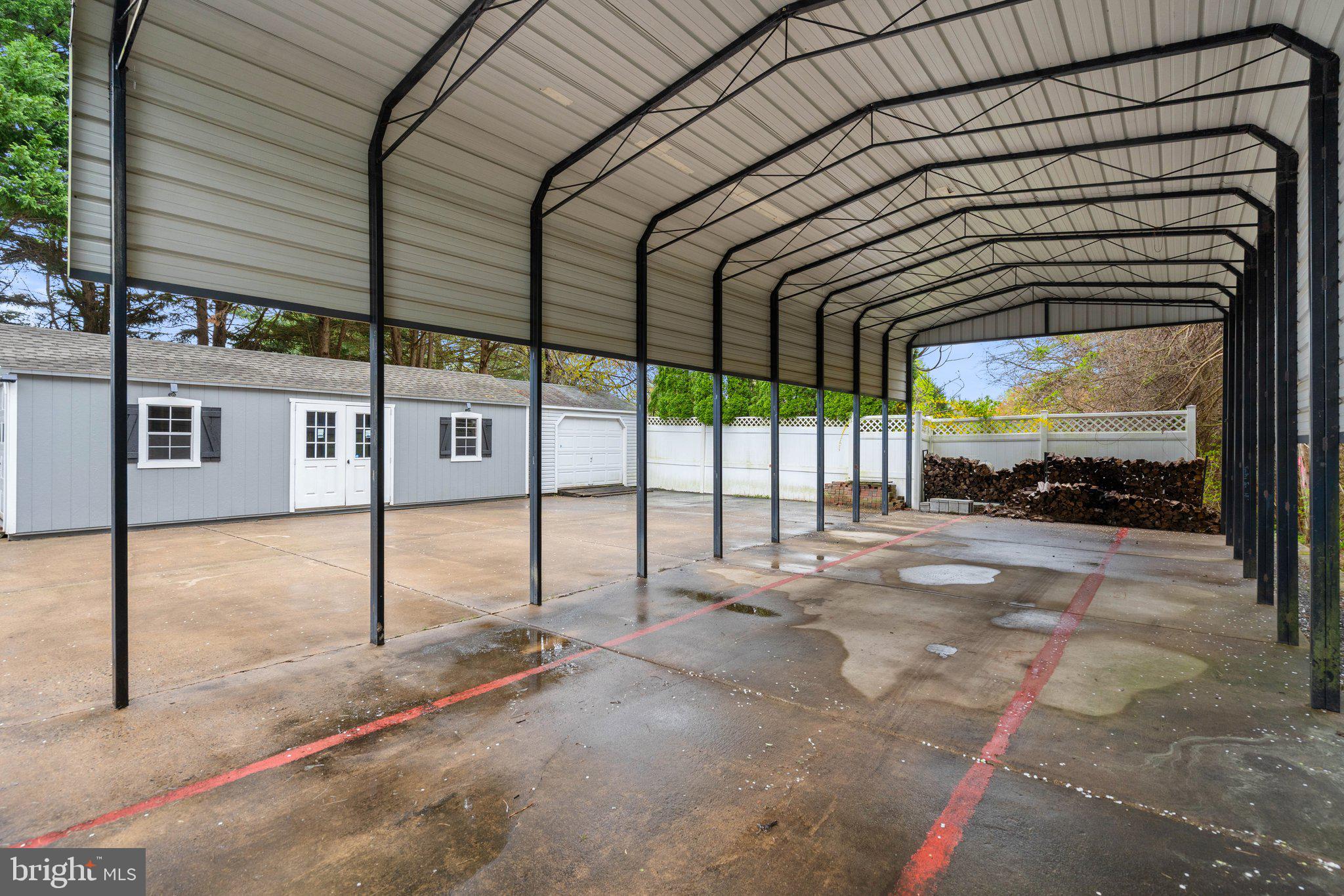 LAWNVALE ESTATES - Residential